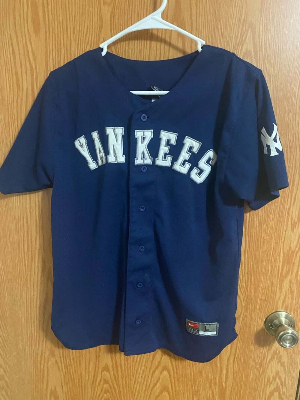 Nike New York Yankees Size L 16-18 Youth Baseball Jersey Navy Blue